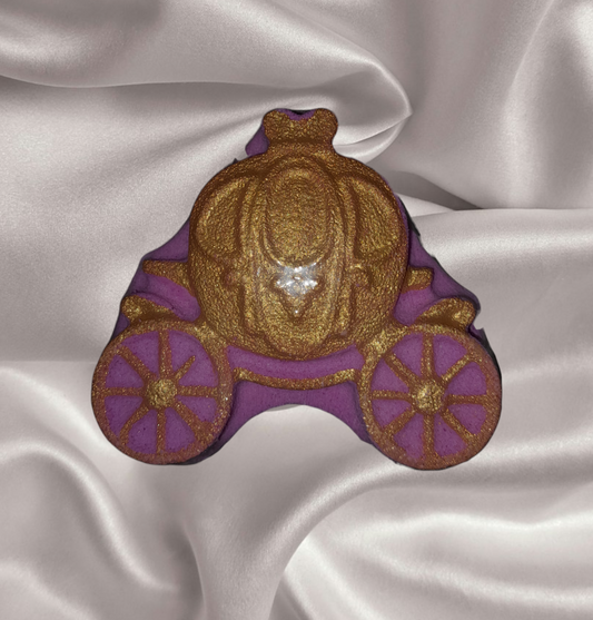 Carriage bath bomb